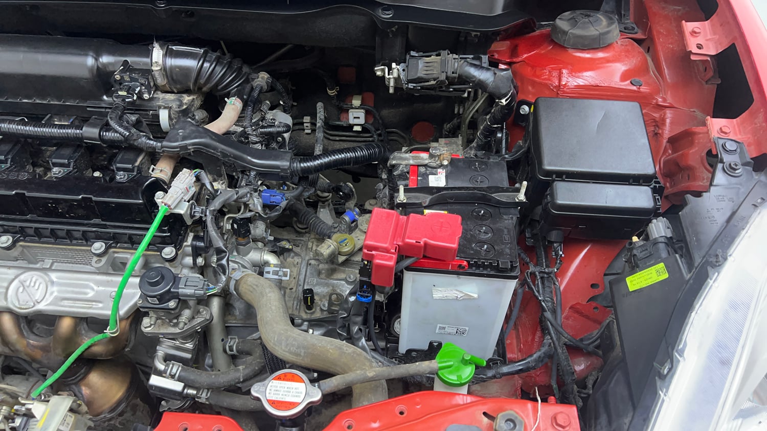 Used 2023 Maruti Suzuki Swift VXi Petrol Manual engine ENGINE LEFT SIDE VIEW