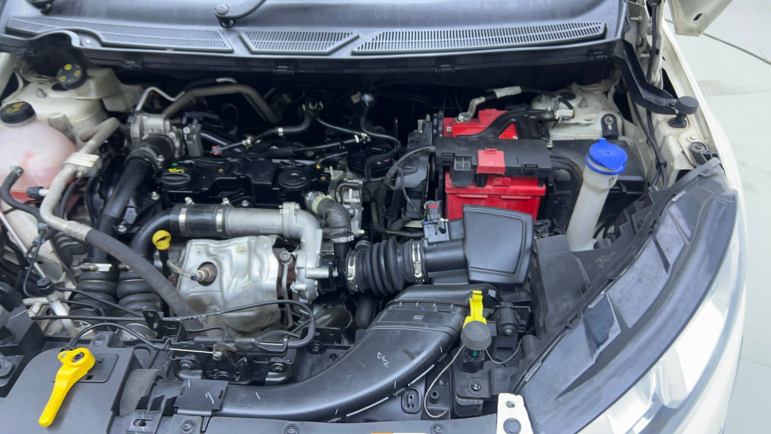 Used 2021 Ford EcoSport Trend 1.5L TDCi Diesel Manual engine ENGINE LEFT SIDE VIEW