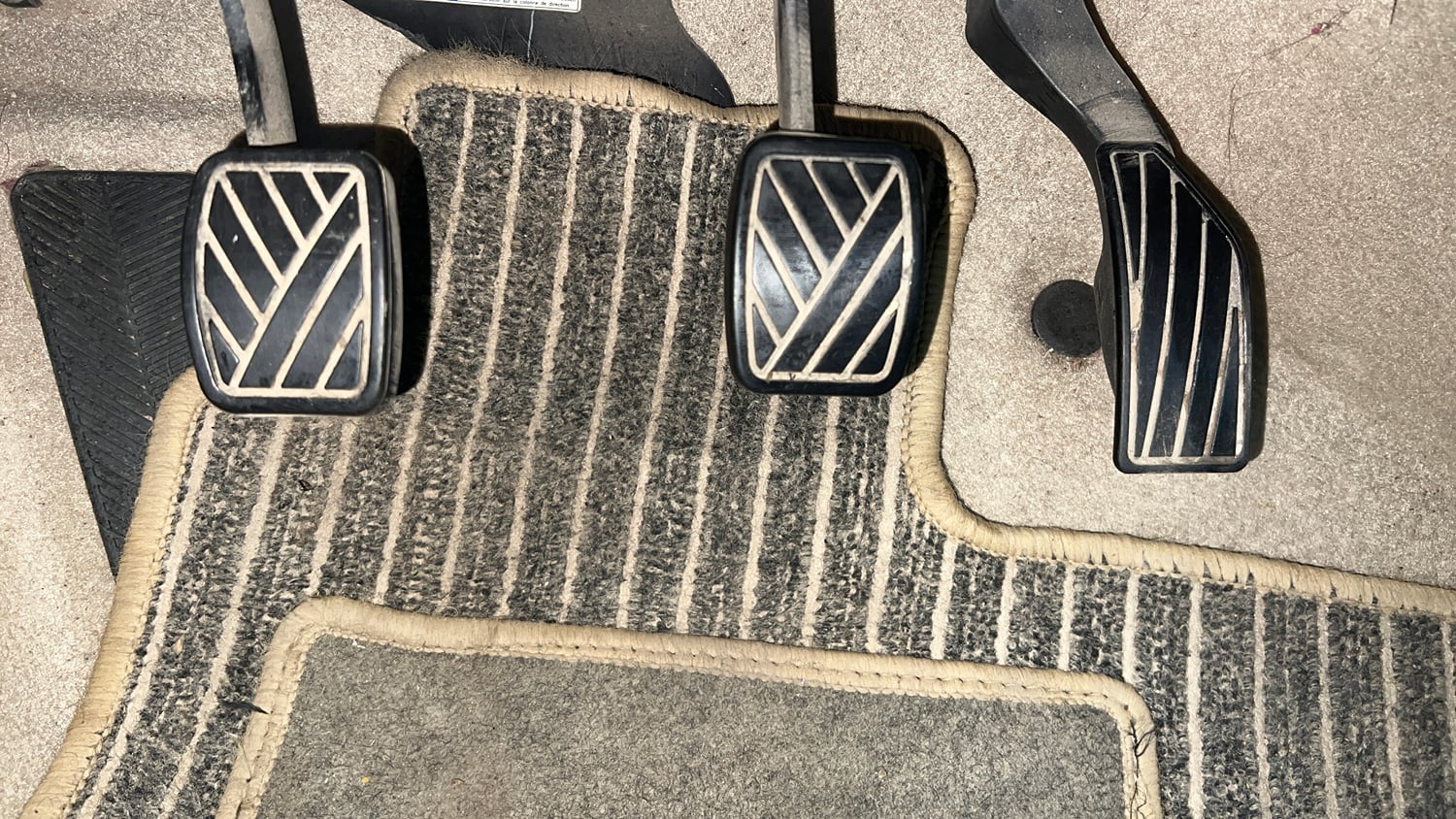Used 2020 Maruti Suzuki Ciaz Delta Hybrid 1.5 Petrol Manual interior PEDALS VIEW