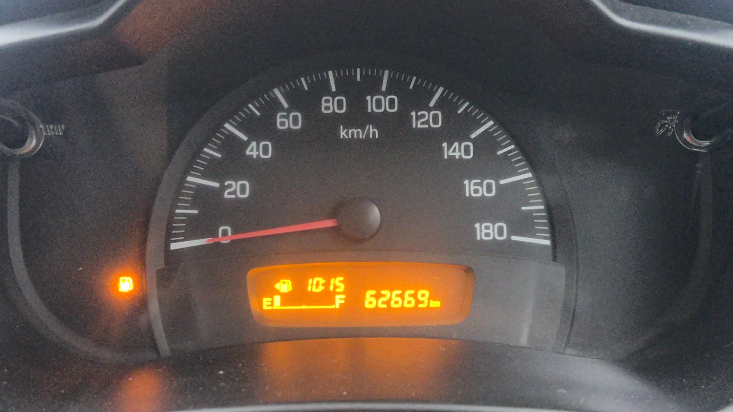 Used 2017 Maruti Suzuki Celerio VXi Petrol Manual interior CLUSTERMETER VIEW