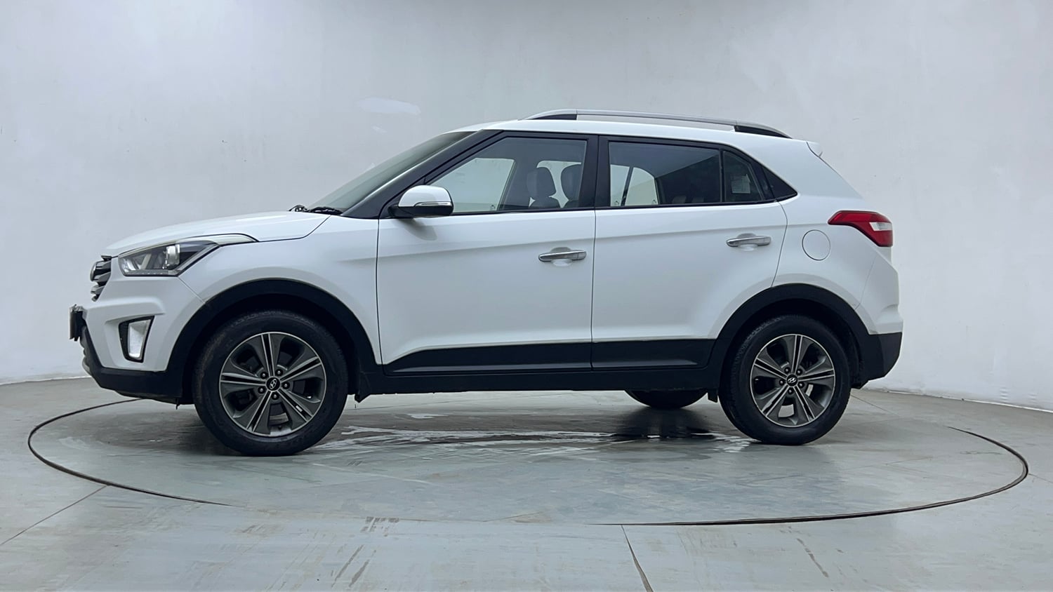 Used 2016 Hyundai Creta 1.6 SX Plus AT Petrol Petrol Automatic exterior LEFT SIDE VIEW