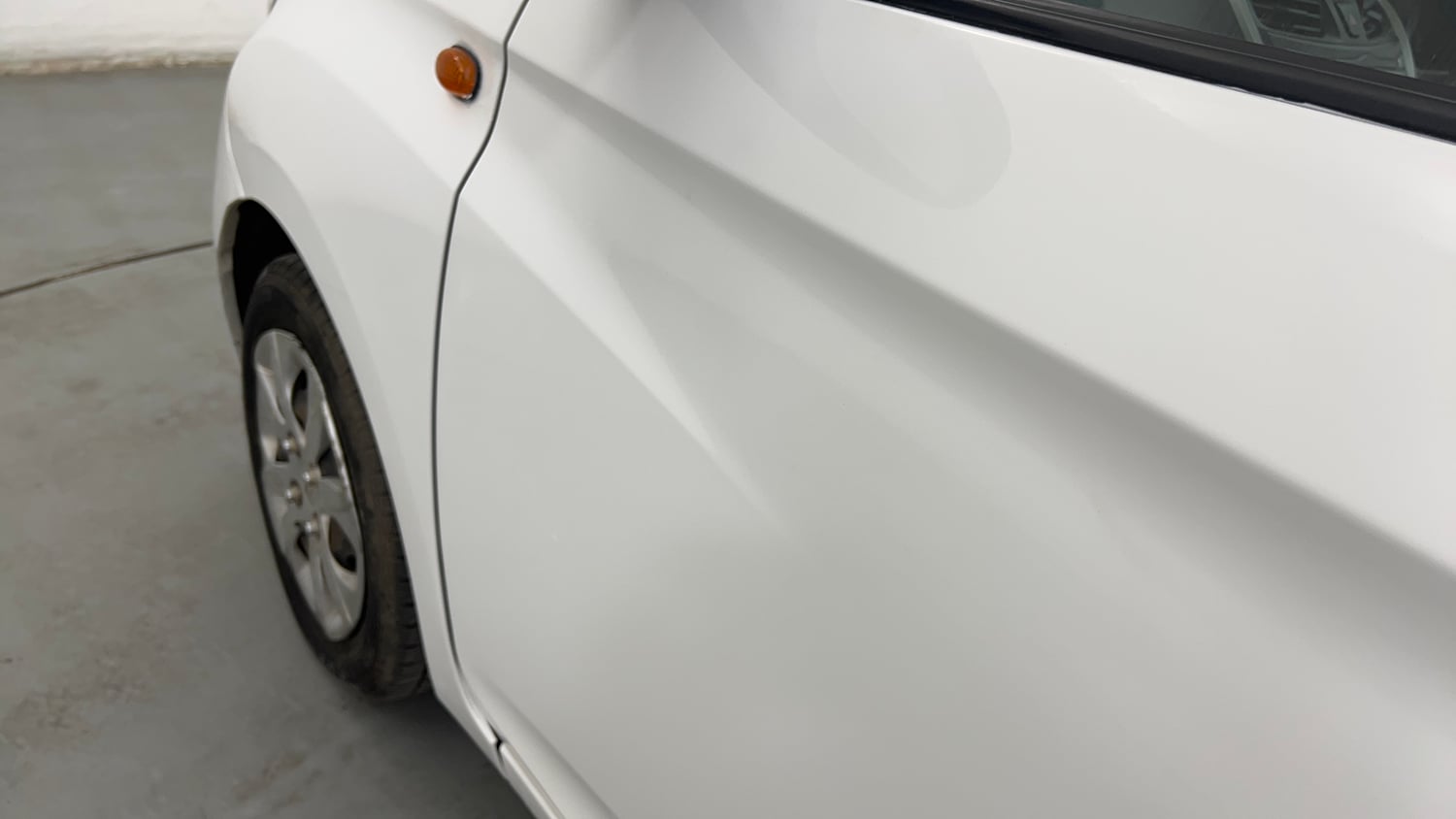 Used 2016 Hyundai Eon 1.0 Kappa Magna + (O) Petrol Manual dents MINOR SCRATCH