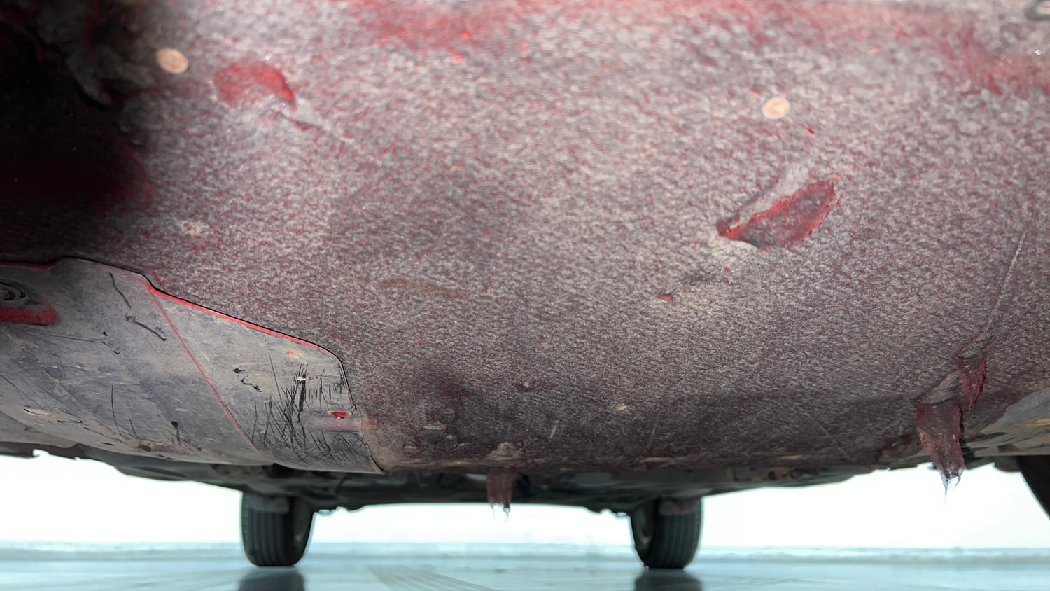Used 2022 Maruti Suzuki Swift ZXi AMT Petrol Automatic extra FRONT LEFT UNDERBODY VIEW