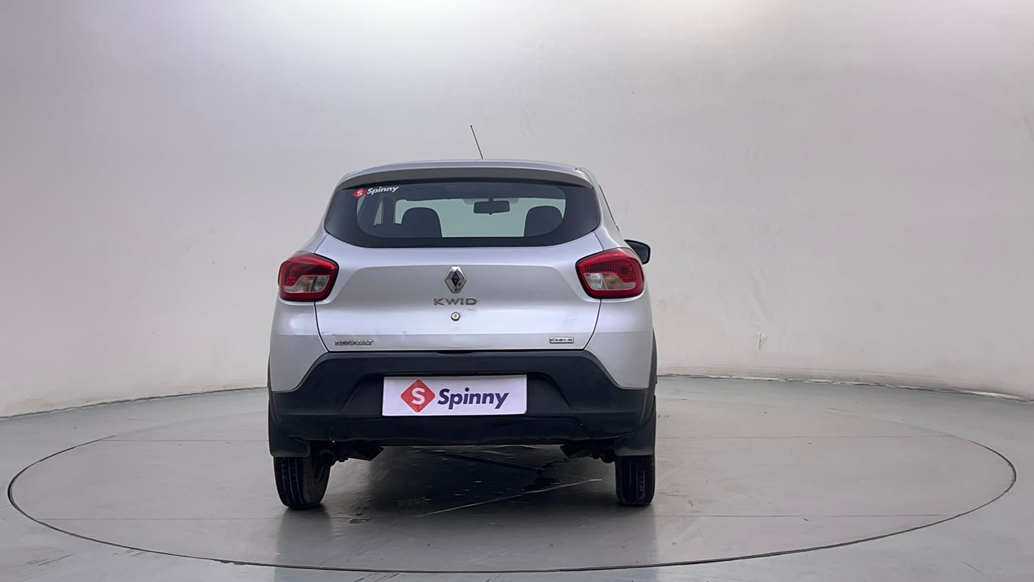 Used 2018 Renault Kwid 1.0 RXT AMT Petrol Automatic exterior BACK VIEW