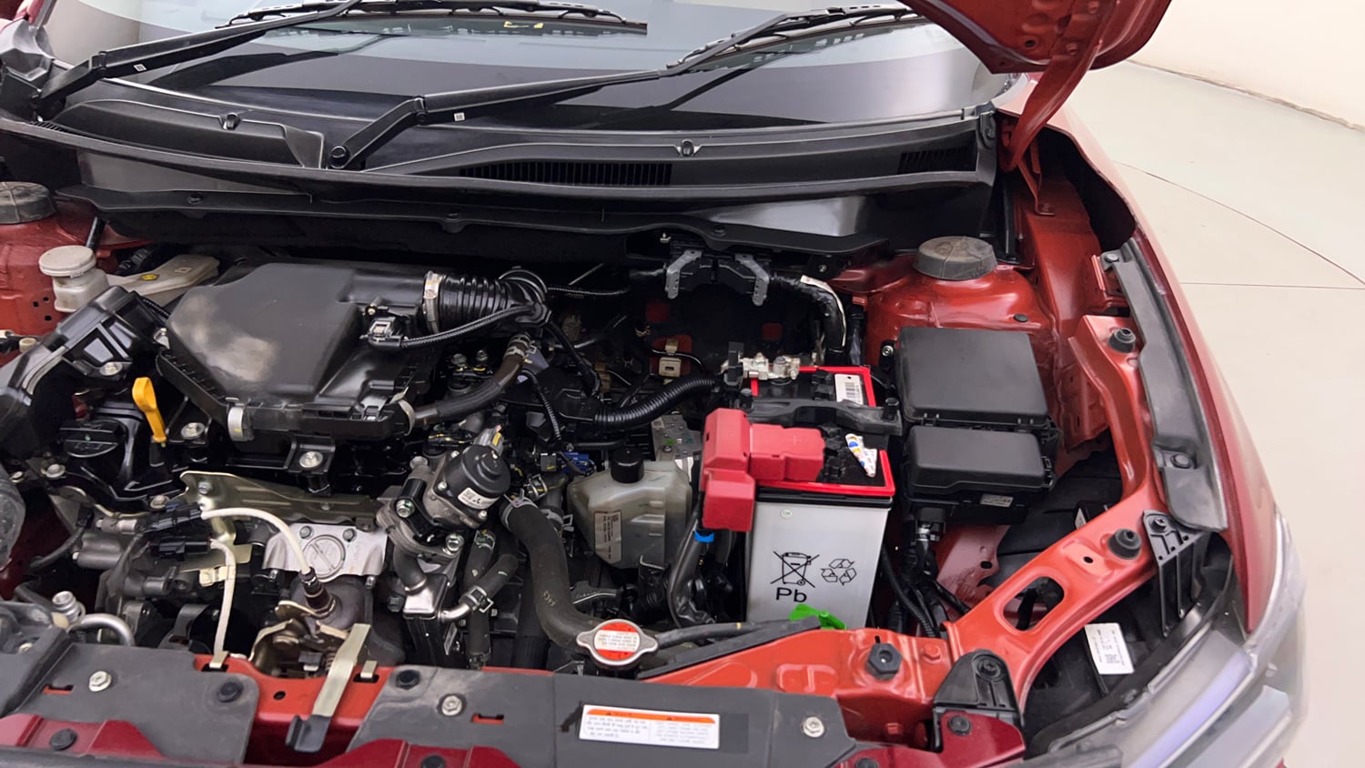 Used 2024 Maruti Suzuki Dzire ZXi Plus AMT Petrol Automatic engine ENGINE LEFT SIDE HINGE & APRON VIEW