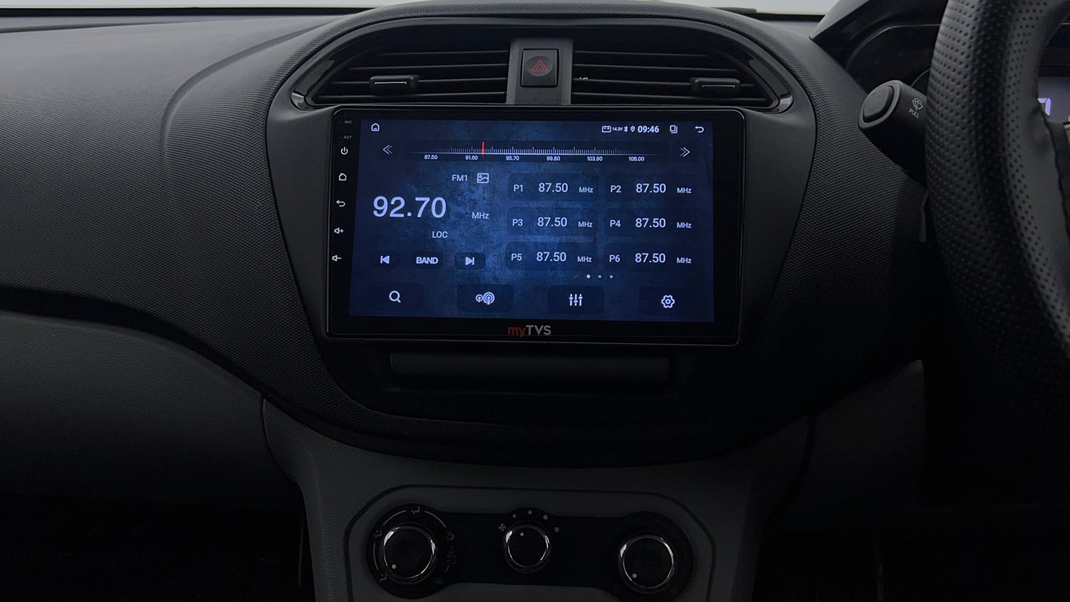 Used 2024 Tata Tiago XE Petrol Manual interior MUSIC SYSTEM & AC CONTROL VIEW