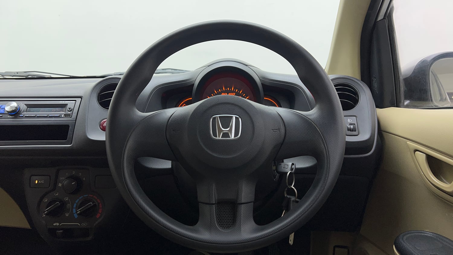Used 2014 Honda Amaze 1.2 EX i-VTEC Petrol Manual interior STEERING VIEW