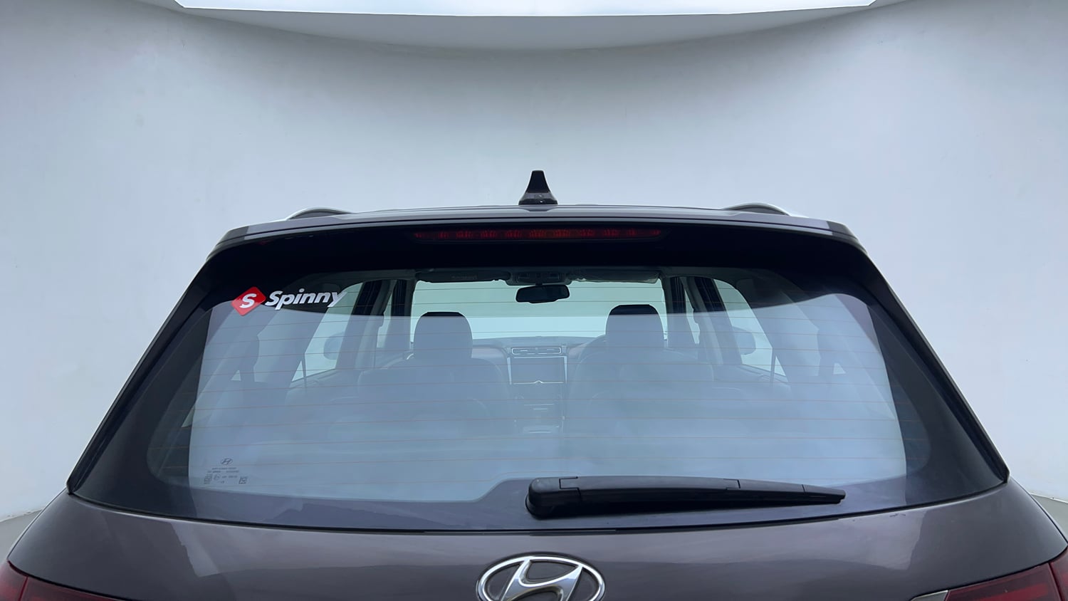 Used 2021 Hyundai Alcazar Platinum (O) 6 STR 2.0 Petrol AT Petrol Automatic exterior BACK WINDSHIELD VIEW