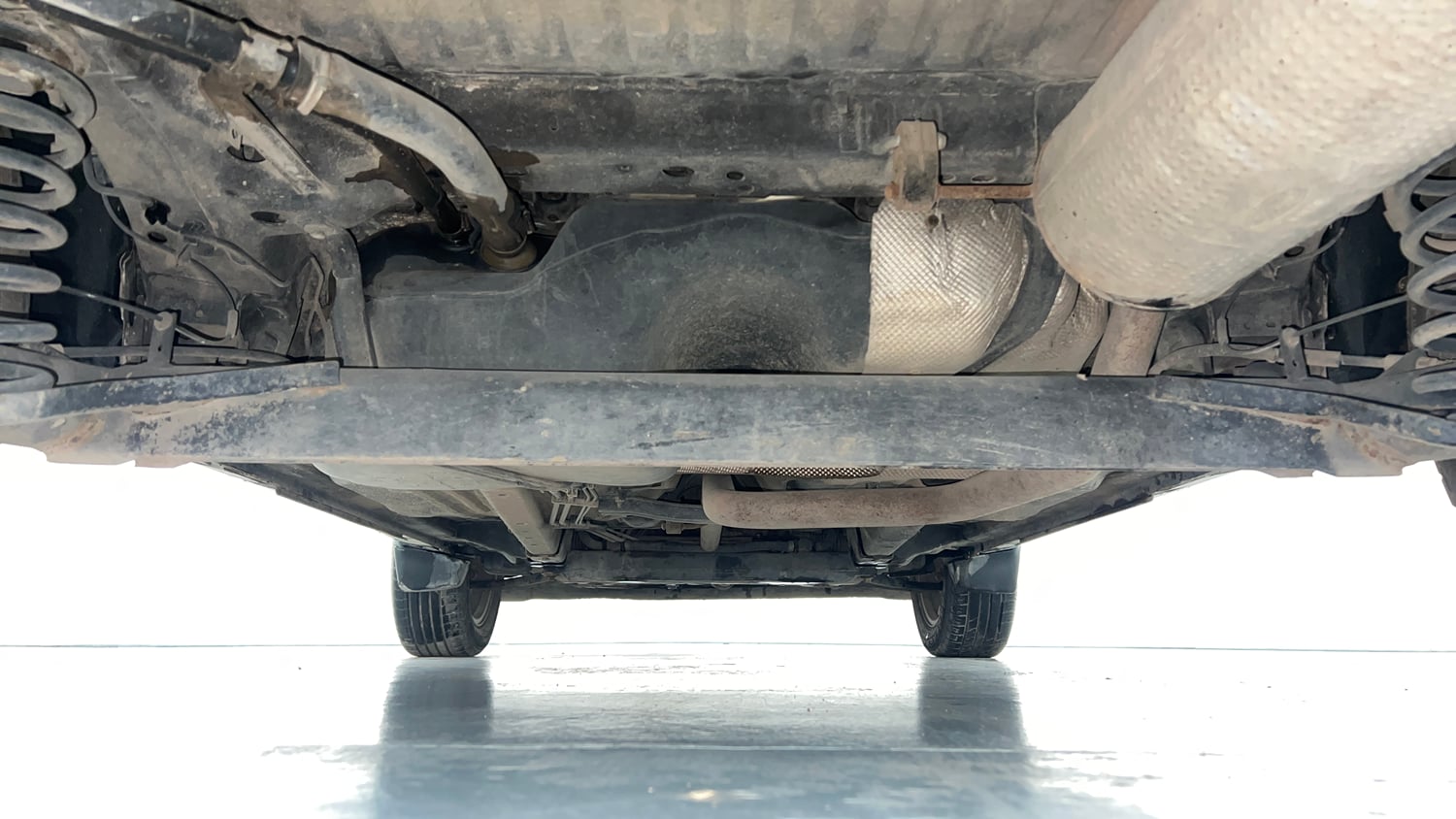 Used 2018 Ford EcoSport Titanium 1.5L TDCi Diesel Manual extra REAR UNDERBODY VIEW (TAKEN FROM REAR)