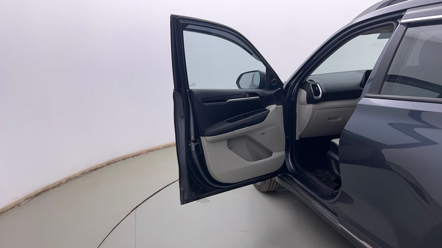 Used 2022 Kia Sonet HTX Plus 1.5 Diesel Manual interior LEFT FRONT DOOR OPEN VIEW