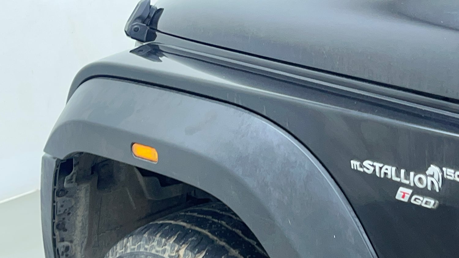 Used 2021 mahindra Thar LX Hard Top Petrol AT 4WD Petrol Automatic dents MINOR DENT