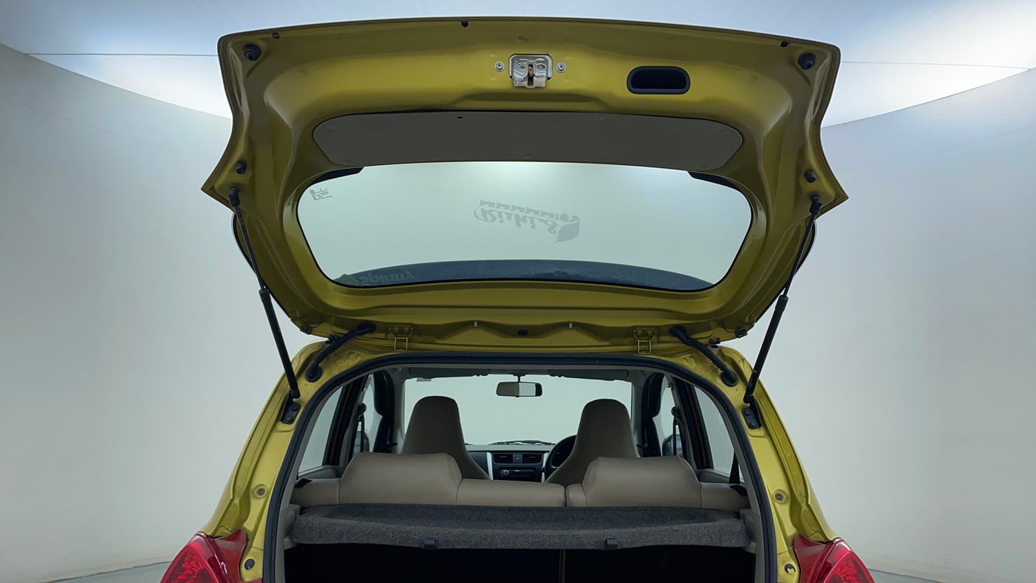 Used 2014 Maruti Suzuki Celerio VXi AMT Petrol Automatic interior DICKY DOOR OPEN VIEW