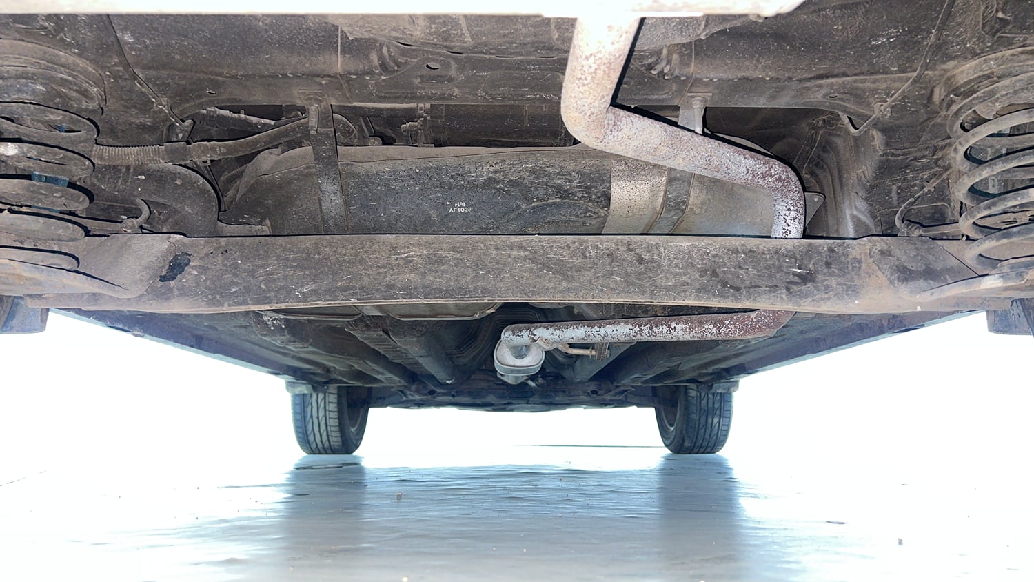 Used 2016 Hyundai Creta 1.6 SX Plus AT Petrol Petrol Automatic extra REAR UNDERBODY VIEW (TAKEN FROM REAR)