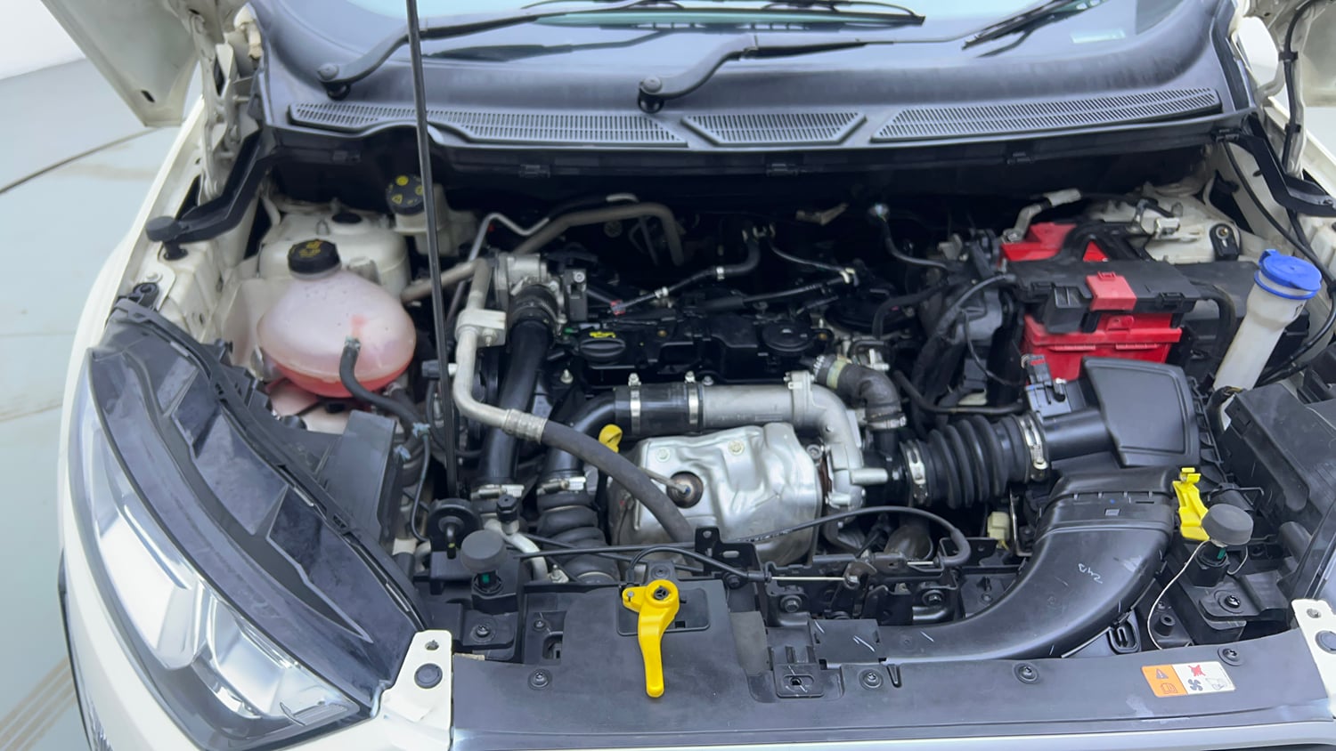Used 2021 Ford EcoSport Trend 1.5L TDCi Diesel Manual engine ENGINE RIGHT SIDE VIEW