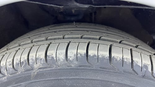 Used 2013 Hyundai Verna Fluidic 1.6 VTVT SX Petrol Manual tyres RIGHT FRONT TYRE TREAD VIEW