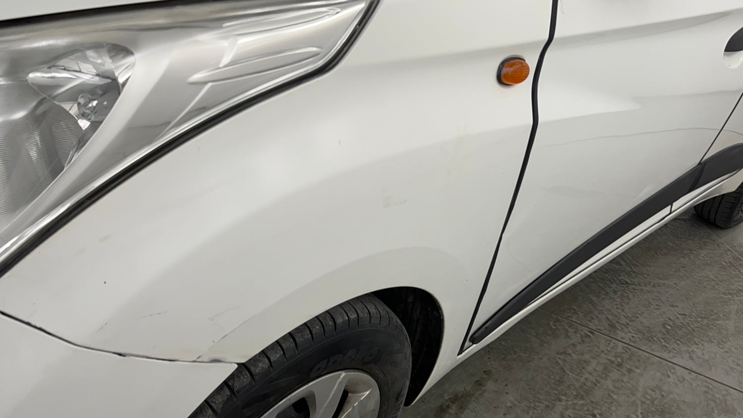 Used 2018 Hyundai Eon Magna + Petrol Manual dents MINOR SCRATCH
