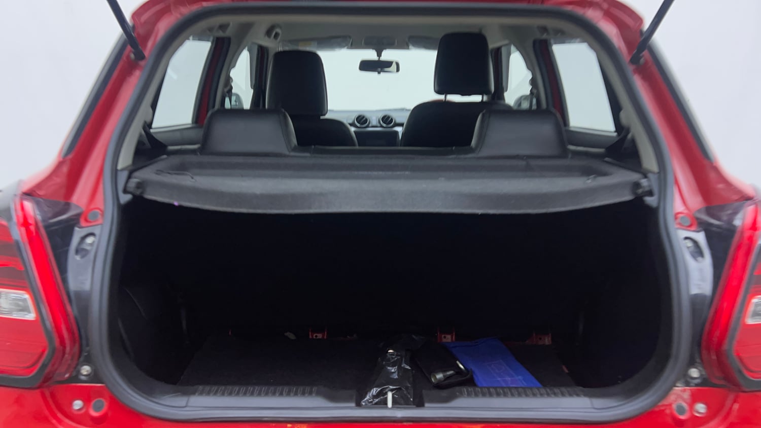 Used 2023 Maruti Suzuki Swift VXi Petrol Manual interior DICKY INSIDE VIEW