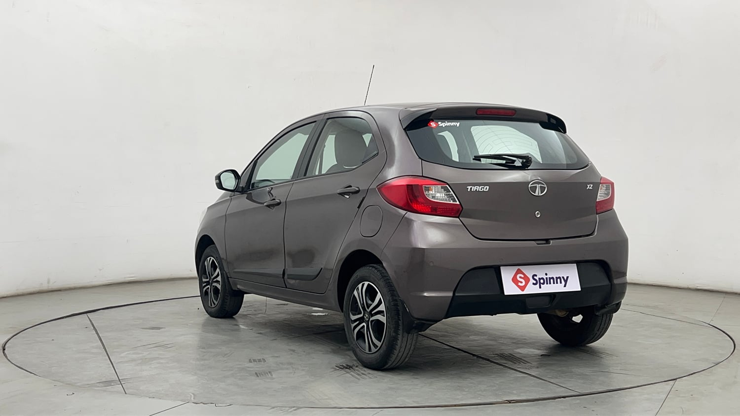 Used 2019 Tata Tiago Revotron XZ Petrol Manual exterior LEFT REAR CORNER VIEW
