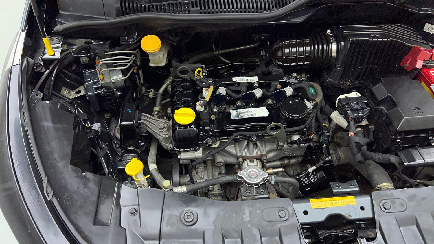 Used 2020 Tata Altroz XZ Petrol Petrol Manual engine ENGINE RIGHT SIDE VIEW