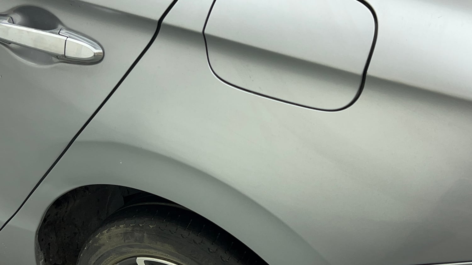 Used 2021 Honda City ZX Petrol Petrol Manual dents MINOR SCRATCH