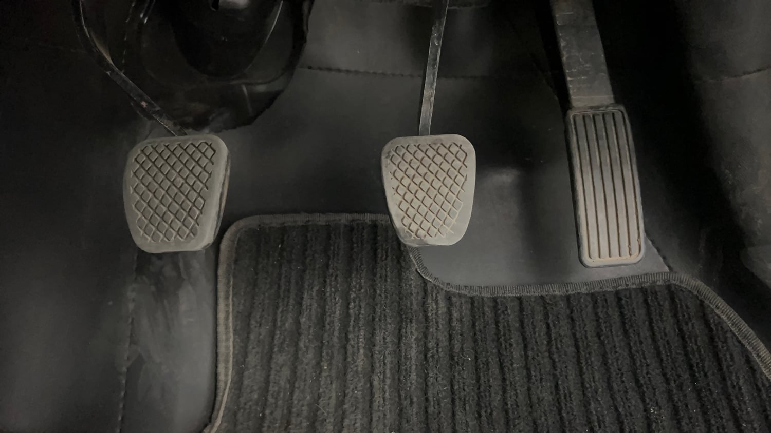 Used 2019 Honda Amaze 1.2 VX MT Petrol Petrol Manual interior PEDALS VIEW