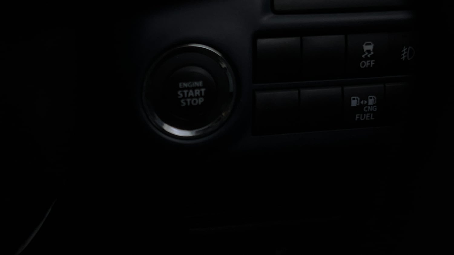 Used 2026 Maruti Suzuki Baleno Zeta MT CNG Cng Manual top_features Keyless start