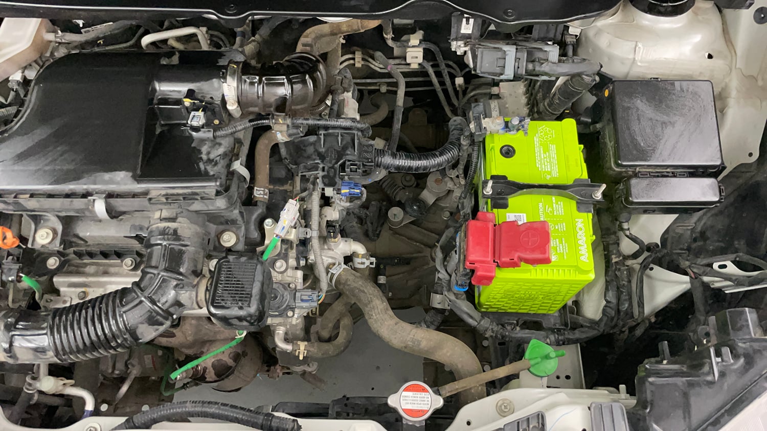 Used 2023 Maruti Suzuki XL6 Zeta MT Petrol Petrol Manual engine ENGINE LEFT SIDE VIEW