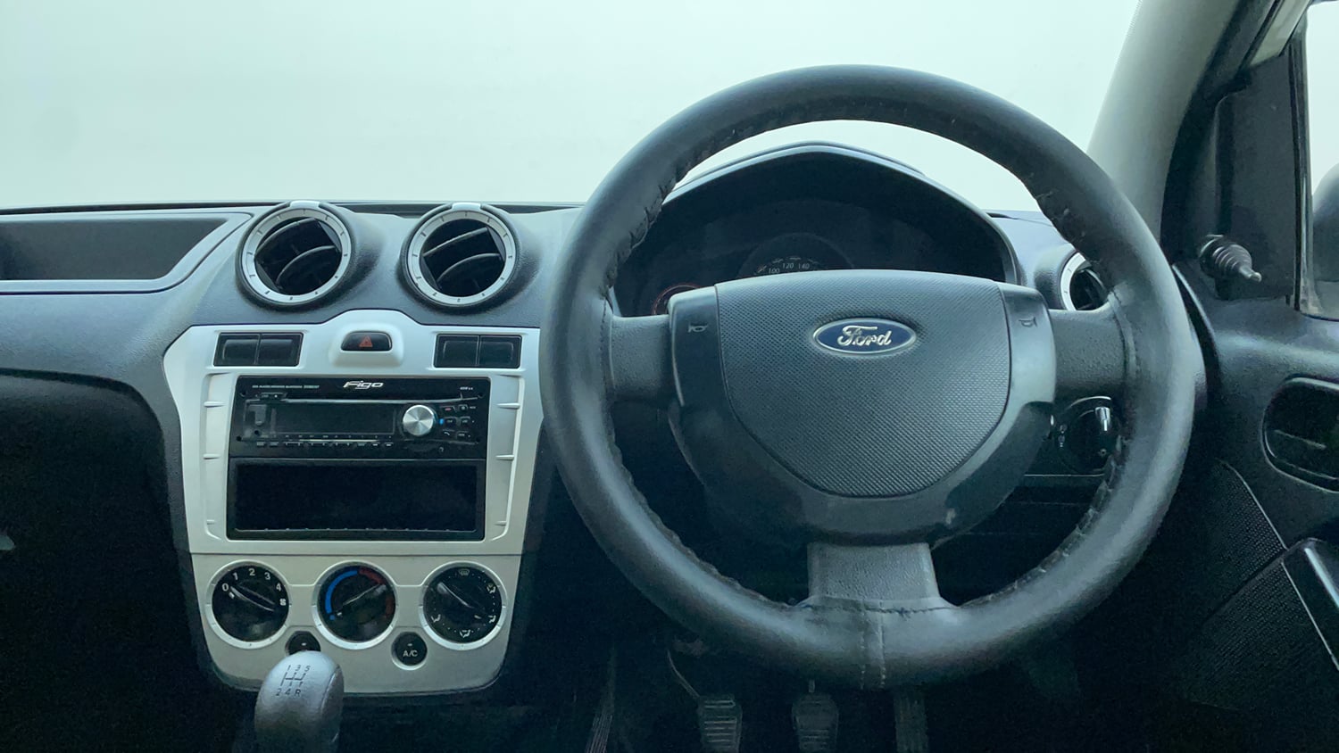 Used 2012 Ford Figo Duratorq Diesel EXI 1.4 Diesel Manual interior STEERING VIEW