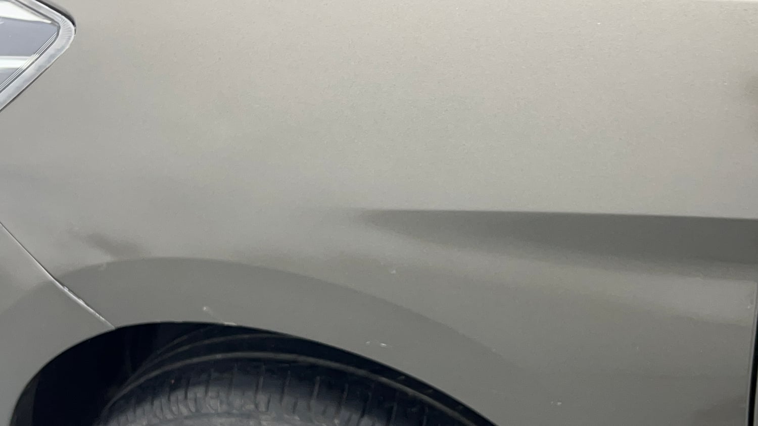 Used 2023 Maruti Suzuki Ertiga ZXi Plus Petrol Manual dents MINOR DENT