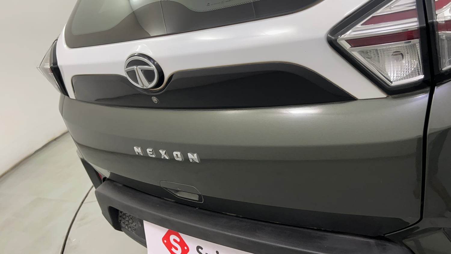 Used 2022 Tata Nexon XMA Plus (S) Diesel Diesel Automatic dents MINOR SCRATCH