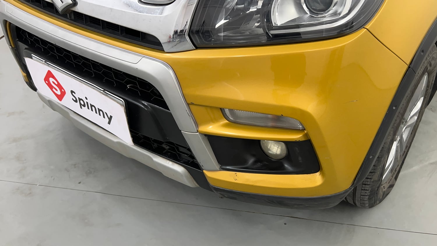 Used 2017 Maruti Suzuki Vitara Brezza [2016-2020] ZDi Diesel Manual dents MINOR SCRATCH