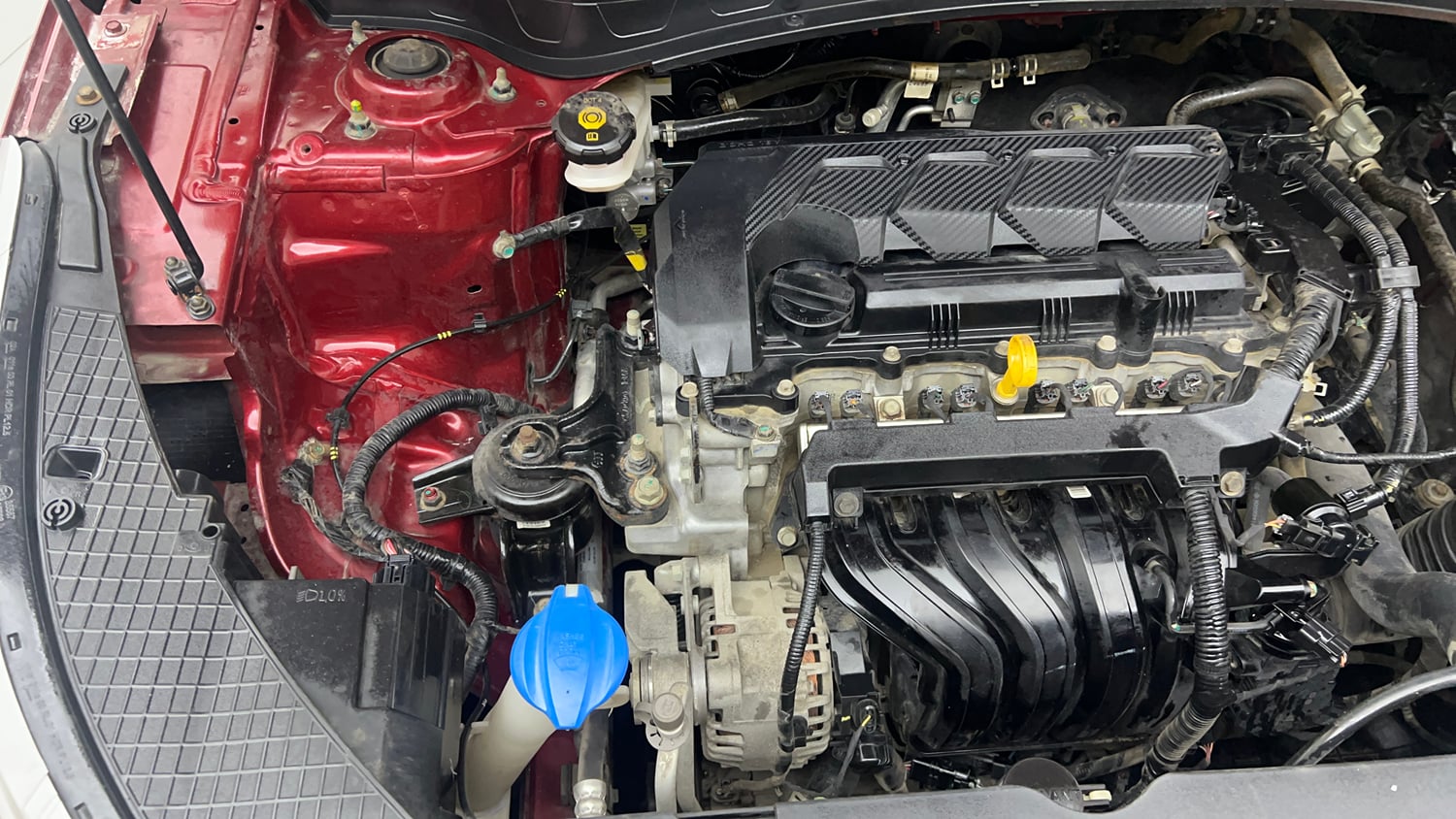 Used 2020 Kia Seltos HTK Plus 1.5 Petrol Manual engine ENGINE RIGHT SIDE VIEW