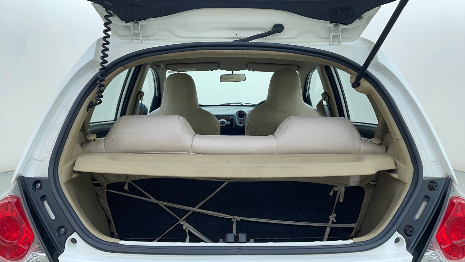 Used 2013 Honda Brio VX MT Petrol Manual interior DICKY INSIDE VIEW