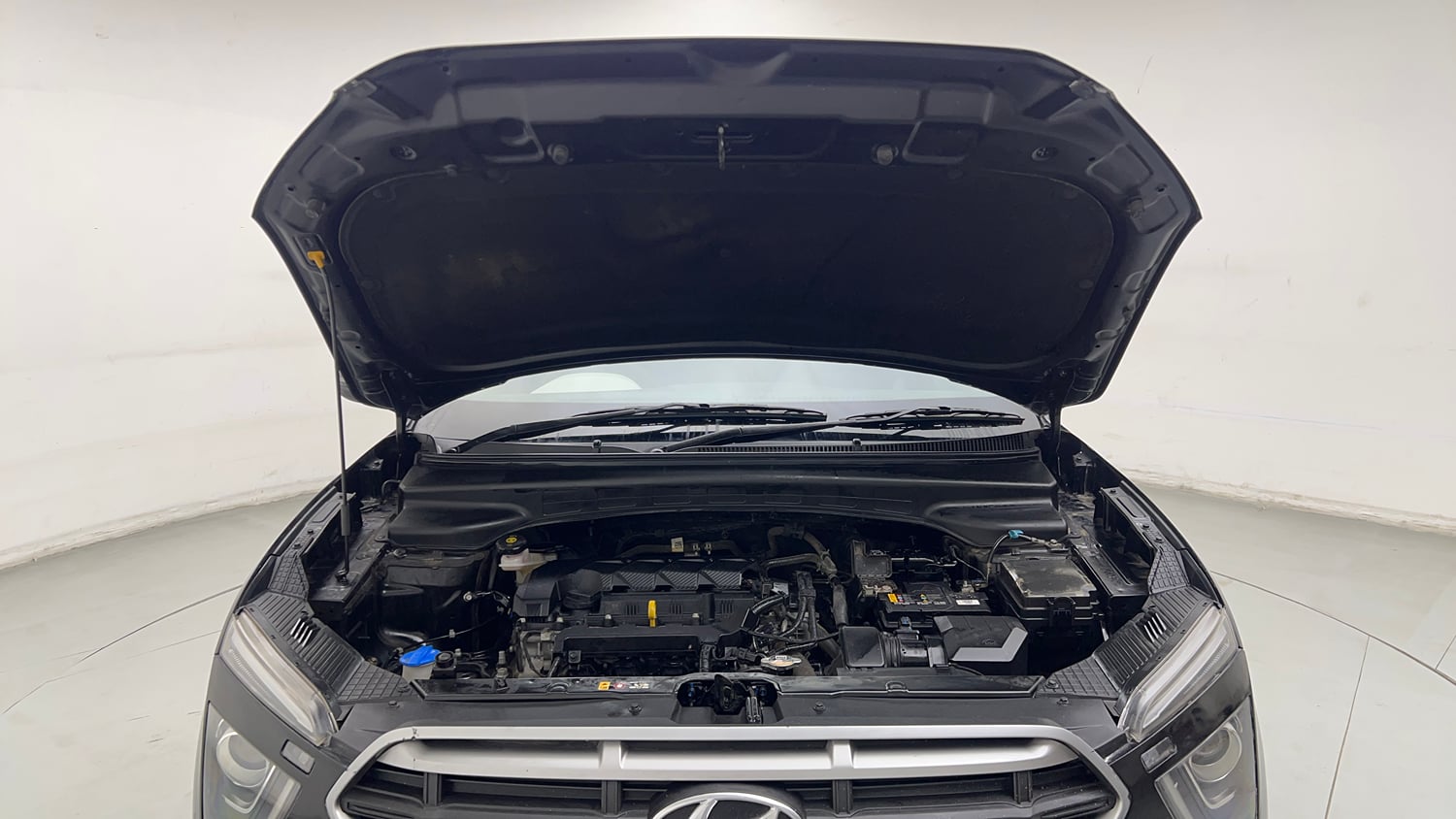 Used 2024 Hyundai Creta EX 1.5 Petrol Petrol Manual engine ENGINE & BONNET OPEN FRONT VIEW