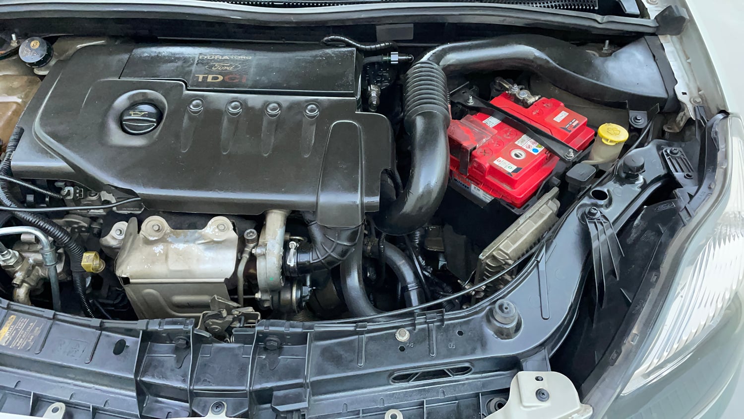 Used 2012 Ford Figo Duratorq Diesel EXI 1.4 Diesel Manual engine ENGINE LEFT SIDE VIEW