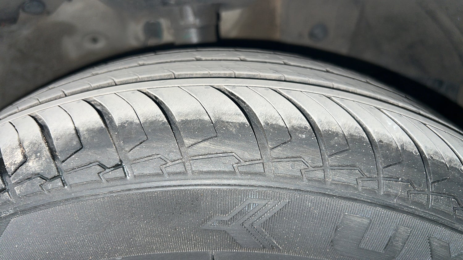 Used 2023 Honda Amaze VX 1.2 Petrol MT Petrol Manual tyres RIGHT FRONT TYRE TREAD VIEW
