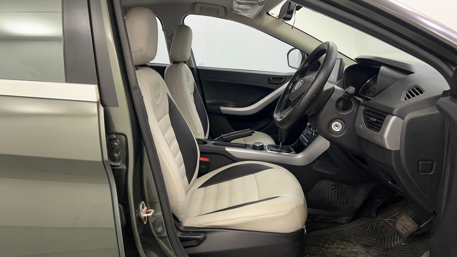 Used 2022 Tata Nexon XMA Plus (S) Diesel Diesel Automatic interior RIGHT SIDE FRONT DOOR CABIN VIEW