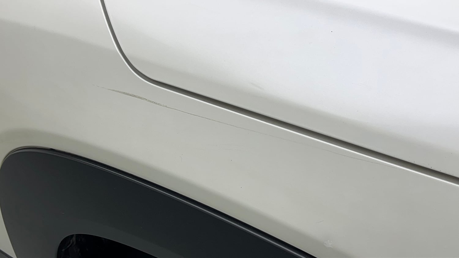 Used 2023 Maruti Suzuki Brezza ZXi Plus AT Petrol Automatic dents MINOR SCRATCH