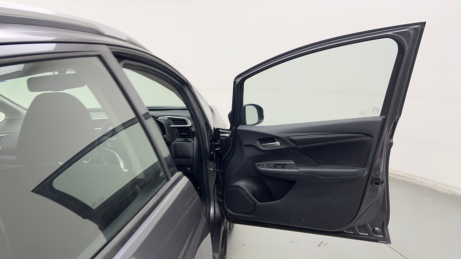Used 2018 Honda WR-V S MT Petrol Petrol Manual interior RIGHT FRONT DOOR OPEN VIEW