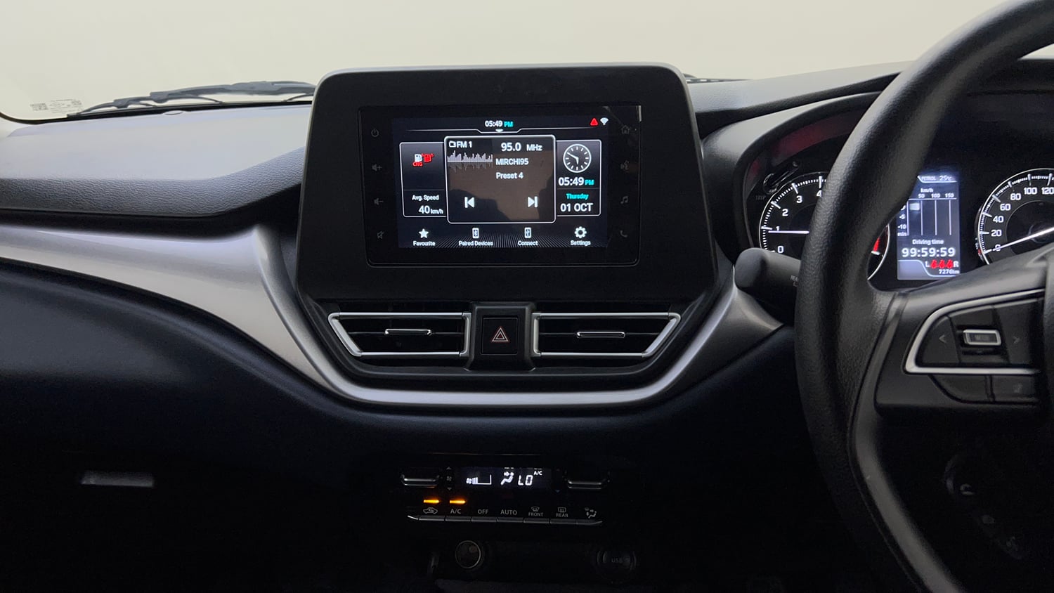 Used 2026 Maruti Suzuki Baleno Zeta MT CNG Cng Manual top_features Touch screen infotainment system