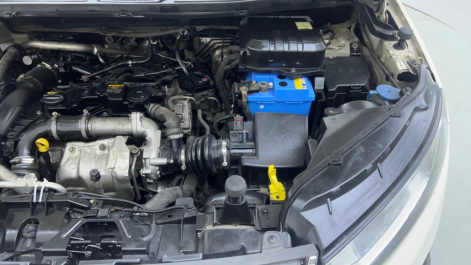 Used 2017 Ford EcoSport Trend+ 1.5L TDCi Diesel Manual engine ENGINE LEFT SIDE VIEW
