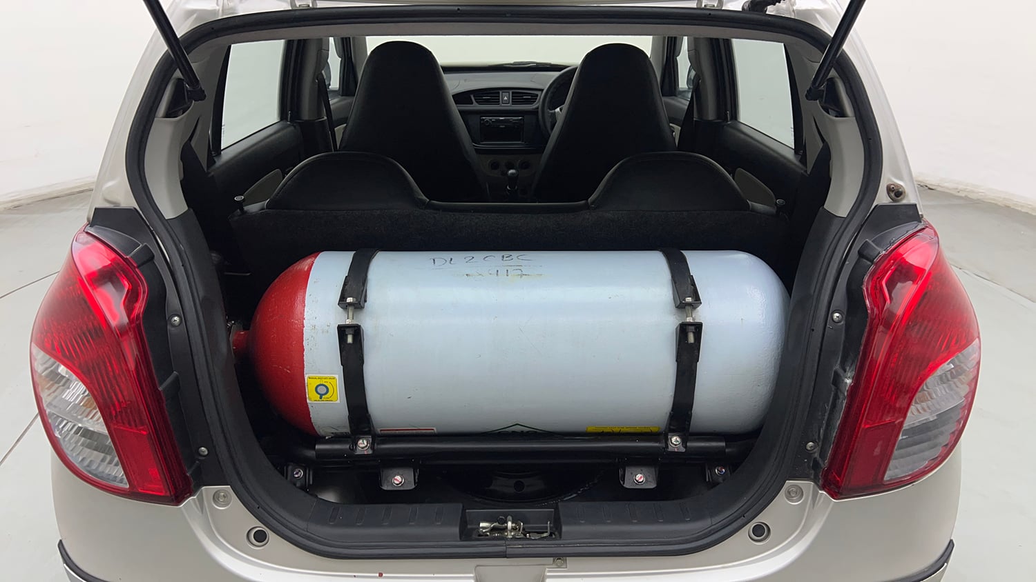 Used 2021 Maruti Suzuki Alto 800 LXi (O) CNG Cng Manual interior DICKY INSIDE VIEW