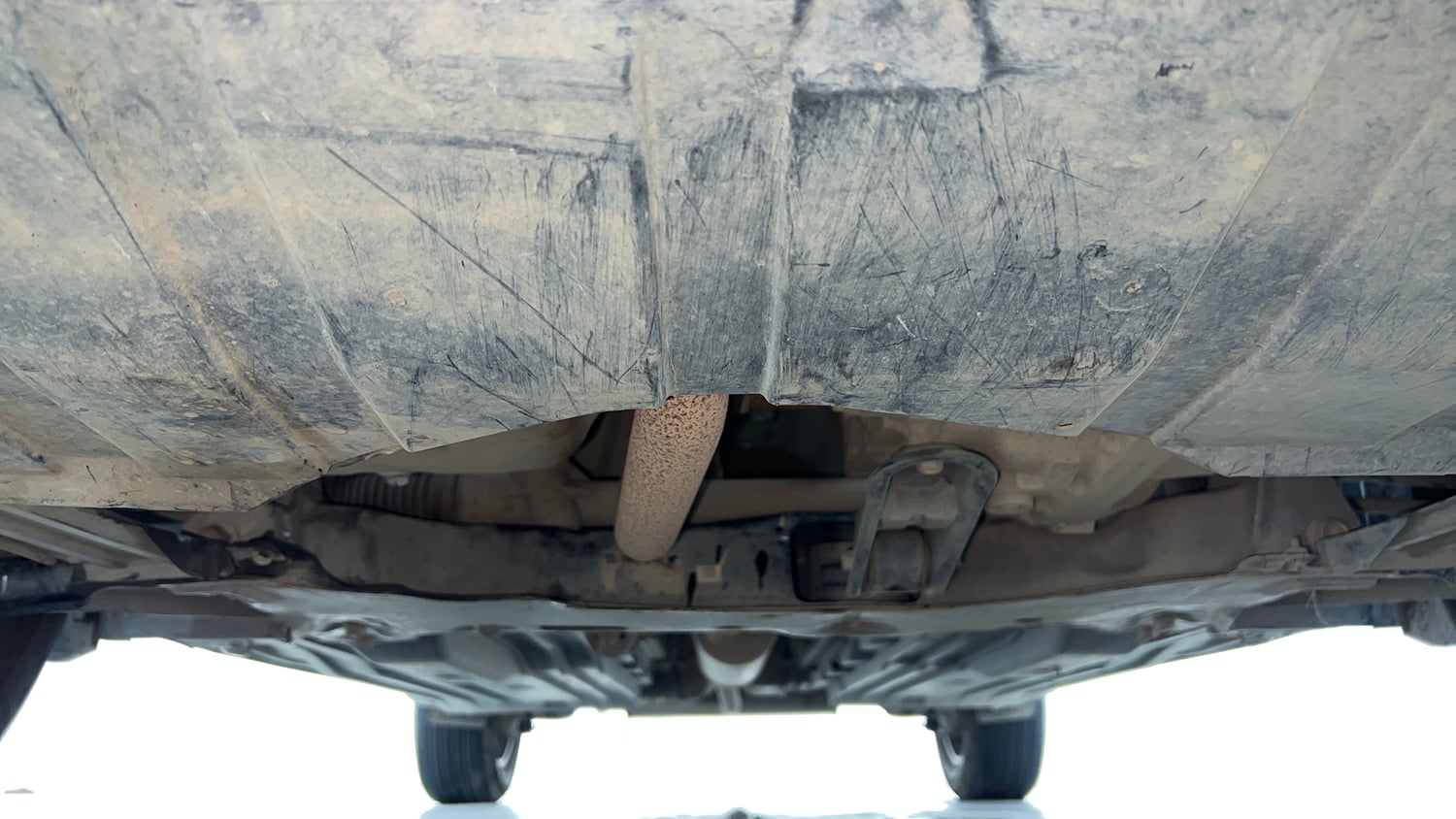 Used 2023 Maruti Suzuki Brezza ZXi Plus AT Petrol Automatic extra FRONT LEFT UNDERBODY VIEW
