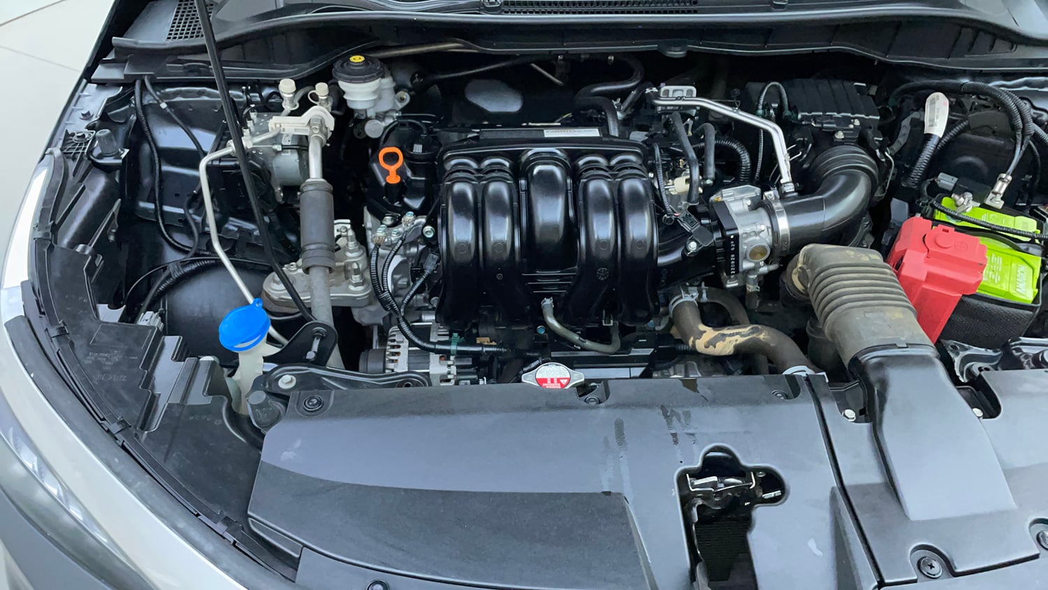 Used 2022 Honda City ZX CVT Petrol Petrol Automatic engine ENGINE RIGHT SIDE VIEW