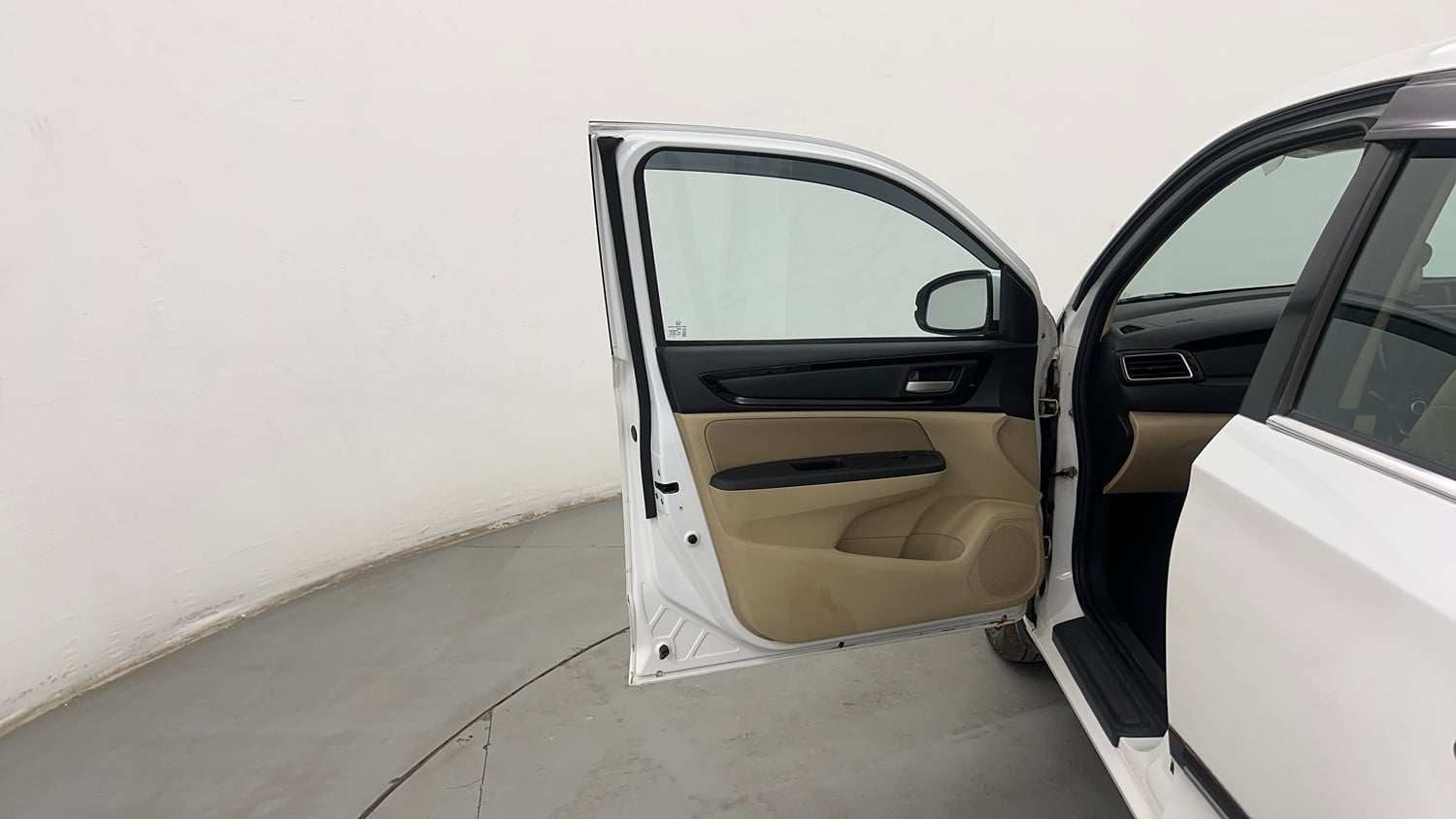 Used 2019 Honda Amaze 1.2 VX MT Petrol Petrol Manual interior LEFT FRONT DOOR OPEN VIEW