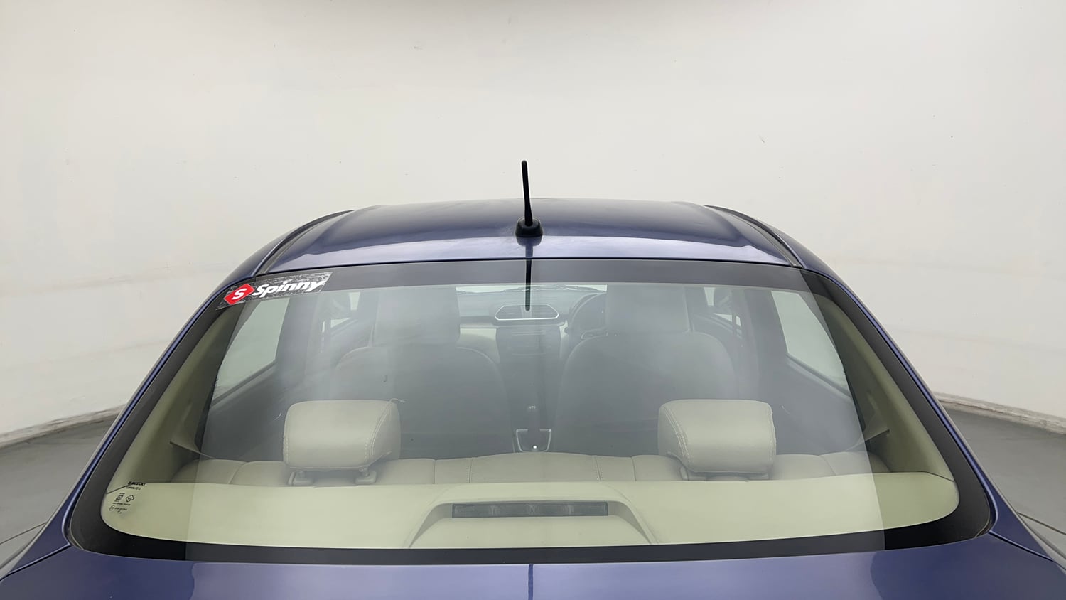 Used 2018 Maruti Suzuki Dzire VXi Petrol Manual exterior BACK WINDSHIELD VIEW