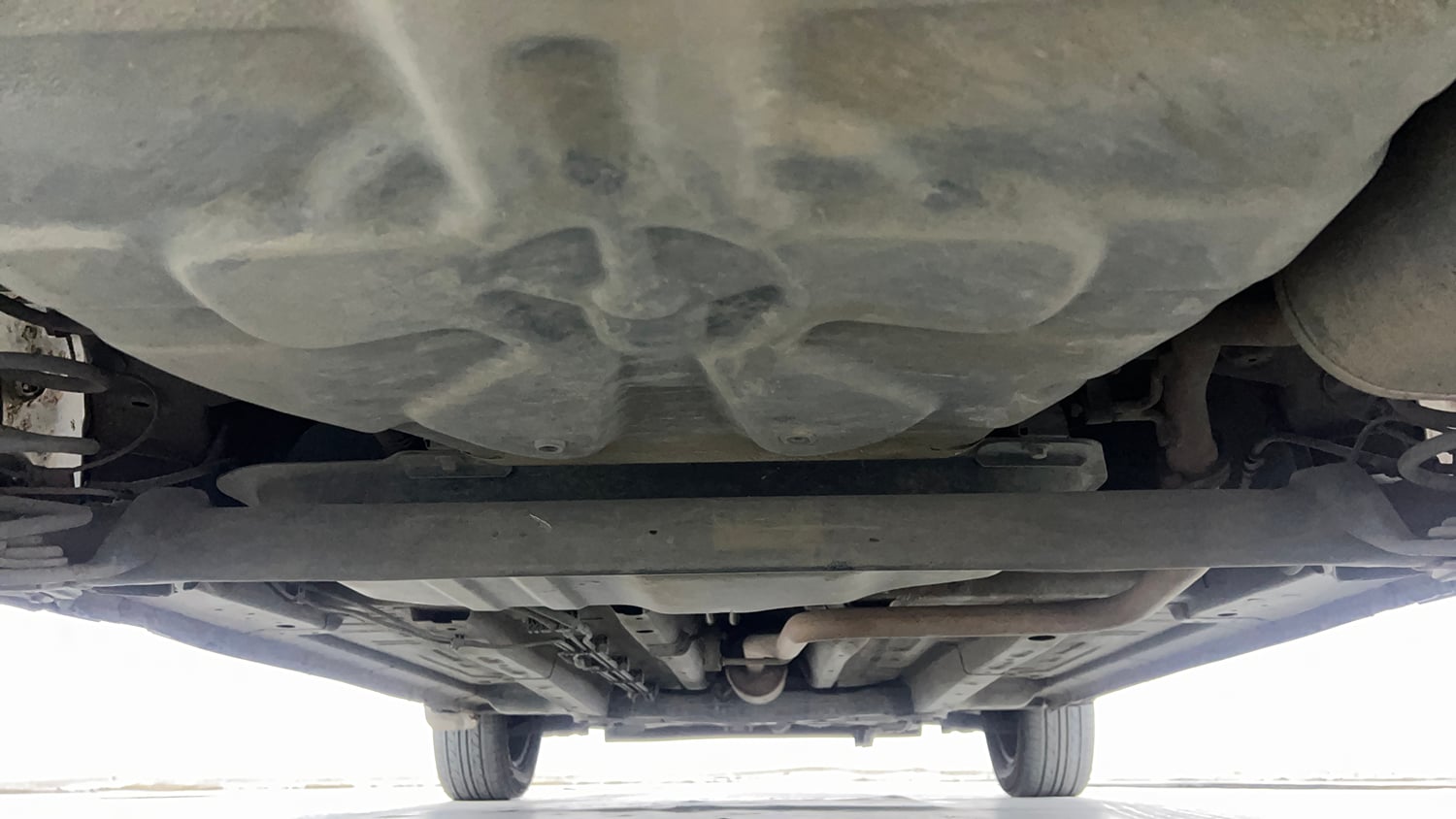 Used 2023 Tata Punch Adventure Rhythm Pack AMT Petrol Automatic extra REAR UNDERBODY VIEW (TAKEN FROM REAR)