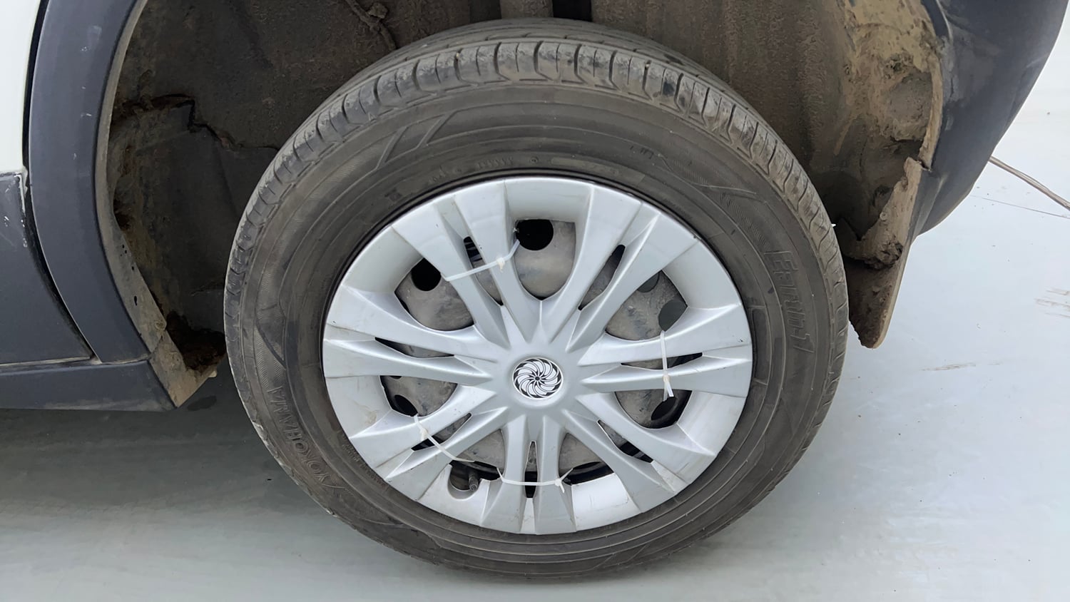 Used 2023 Tata Punch Adventure Rhythm Pack AMT Petrol Automatic tyres LEFT REAR TYRE RIM VIEW