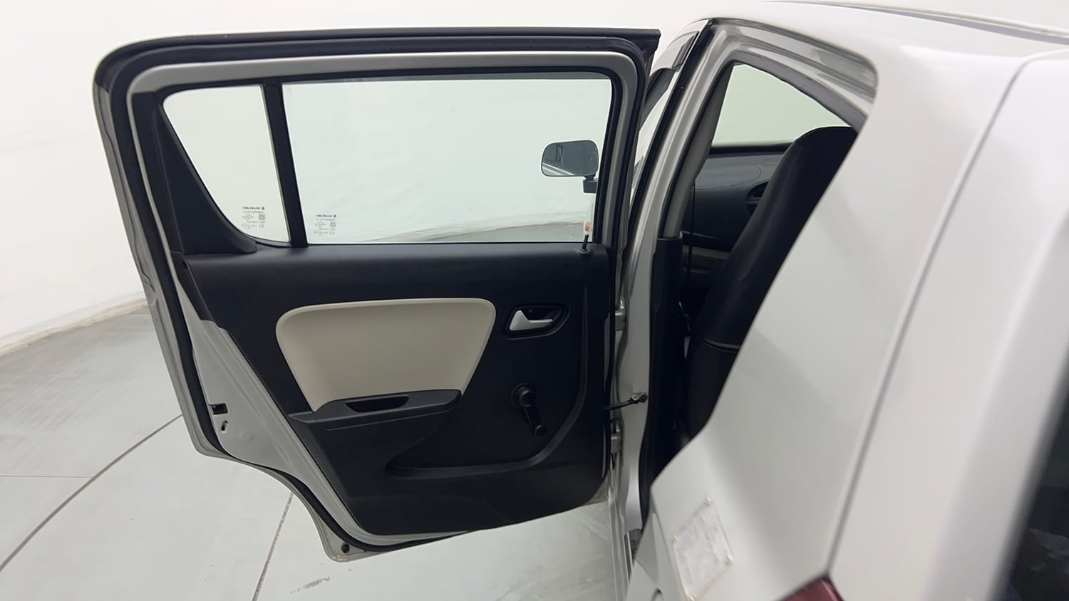 Used 2021 Maruti Suzuki Alto 800 LXi (O) CNG Cng Manual interior LEFT REAR DOOR OPEN VIEW