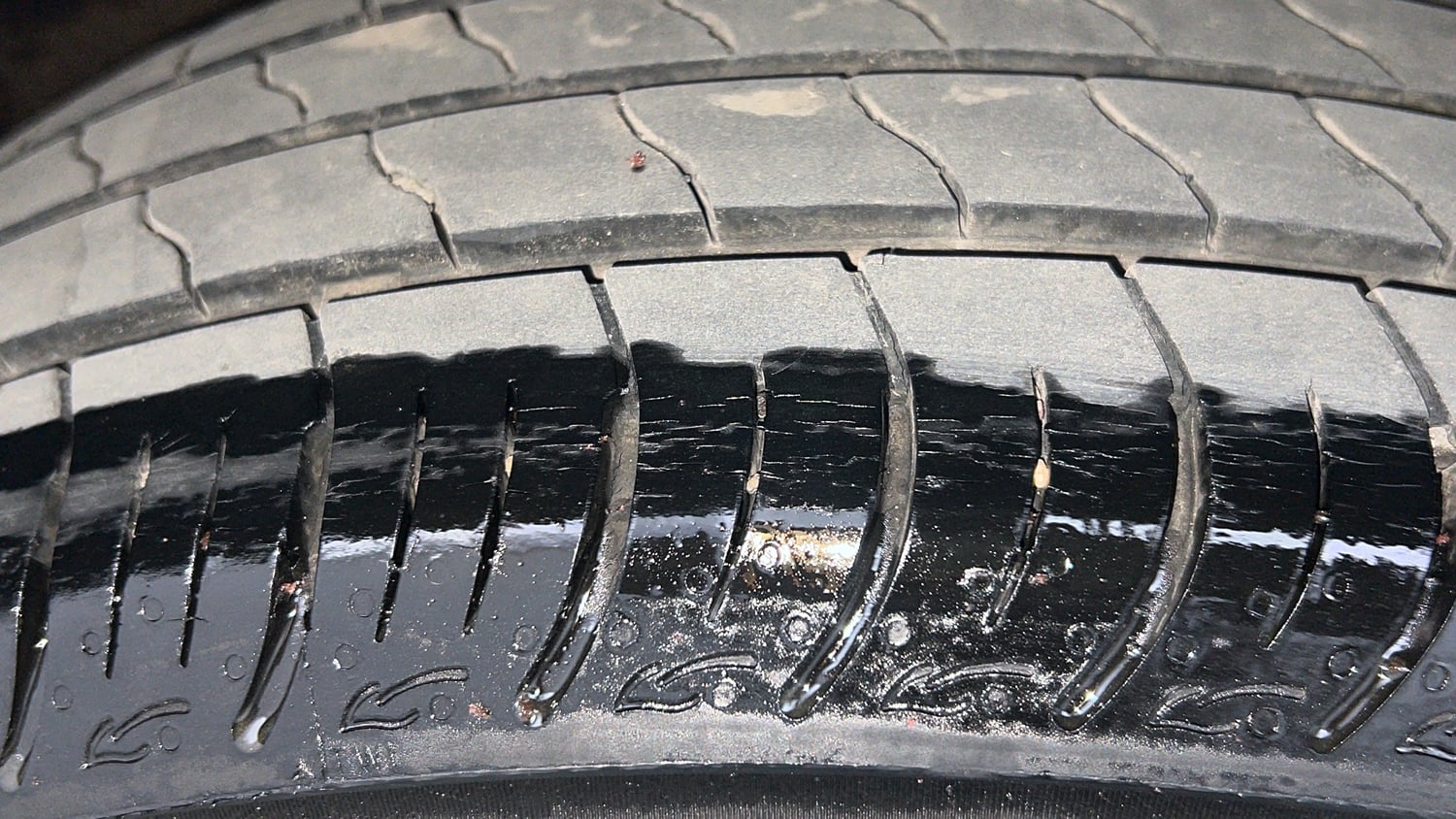 Used 2019 Maruti Suzuki Baleno RS 1.0 Petrol Manual tyres LEFT REAR TYRE TREAD VIEW
